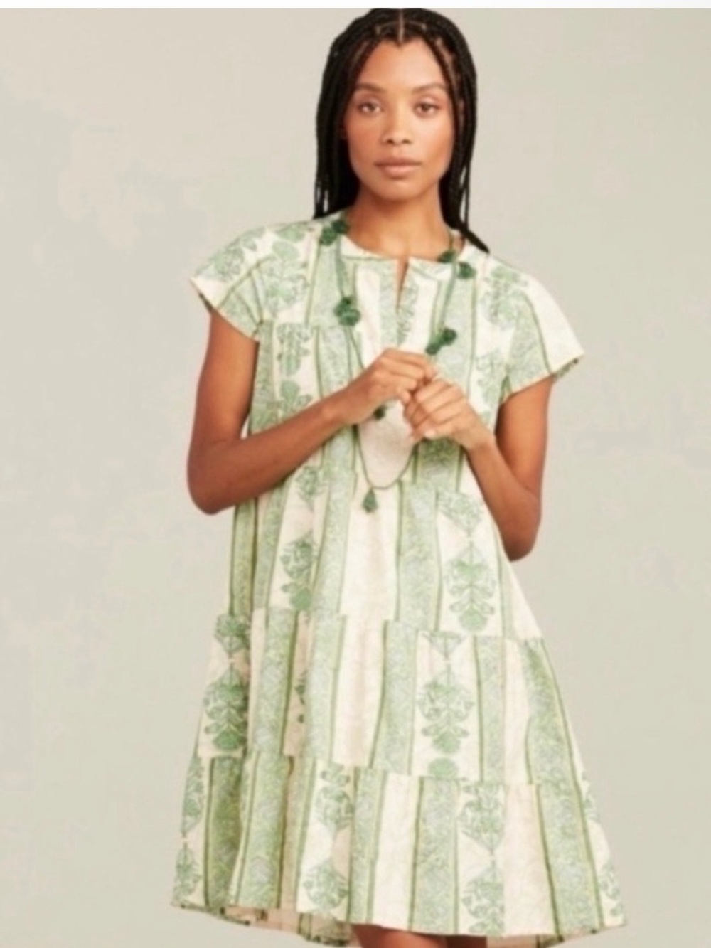 Roller Rabbit Pamela Tiered Dress Size Medium Grass Green Patchwork Floral Cream - Picture 3 of 11
